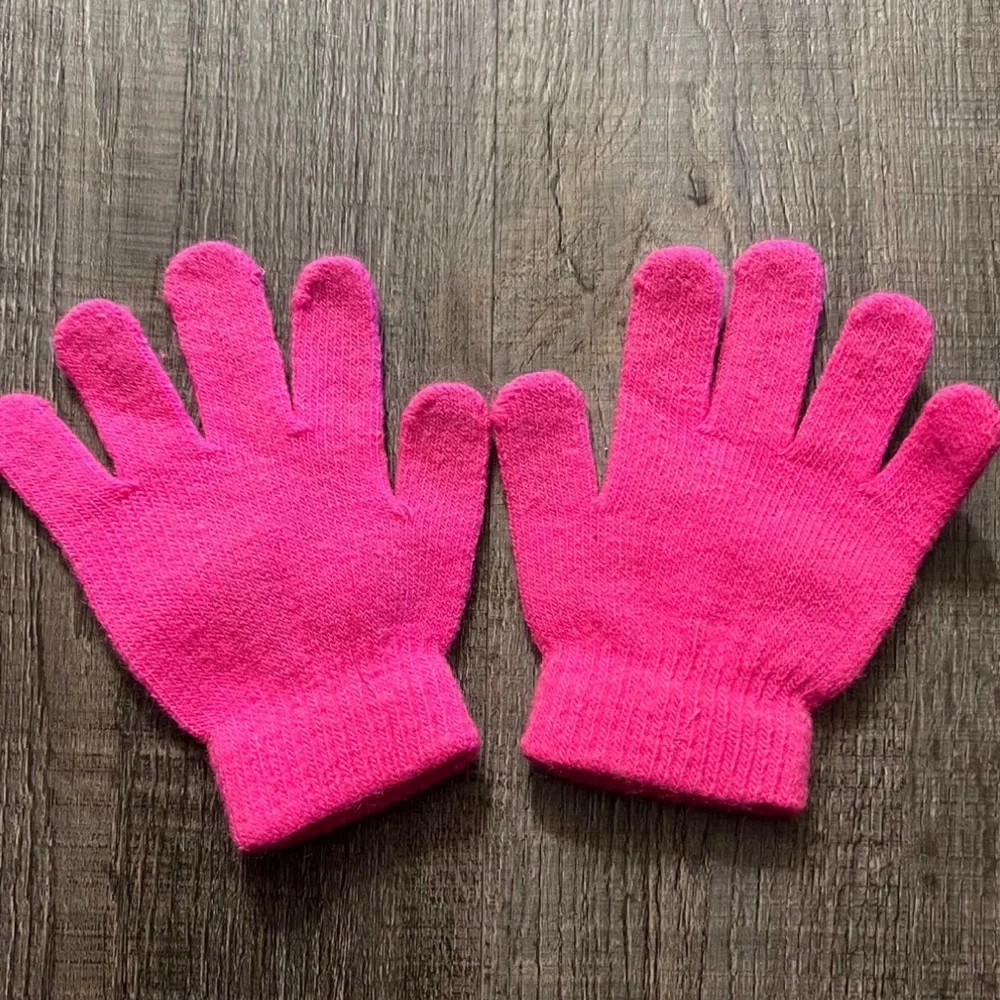 💞 Little Girls One Size Embellished Knit Gloves